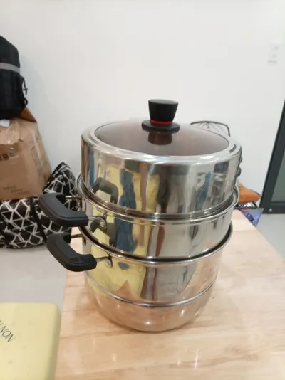 Multi-Item Lot: Kitchen & Household Goods (13 Items)