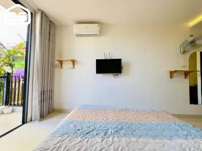 Furnished Studio Apartment, 30 m² – 8M VND/month, Available 11 Sep