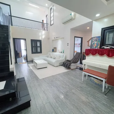 Nhà cho thuê ở phía bắc Nha Trang – 4 phòng ngủ, 250 m², 1 km đến bãi biển