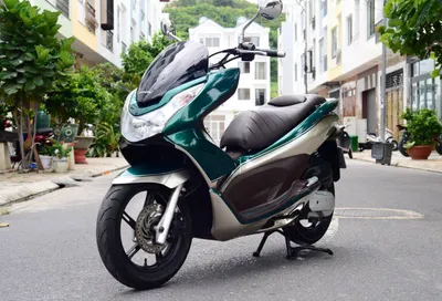 혼다 PCX 125cc 스쿠터 렌탈 – 완벽한 상태 – 헬멧 포함