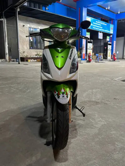KYMCO Candy 50cc 2012 – Taiwan-Made Scooter, No License Required