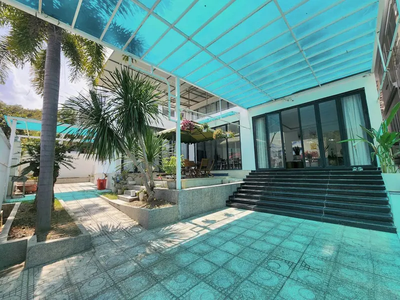 Villa for Rent – An Vien District, 6 Bedrooms, Pool & Sea View (450m²)