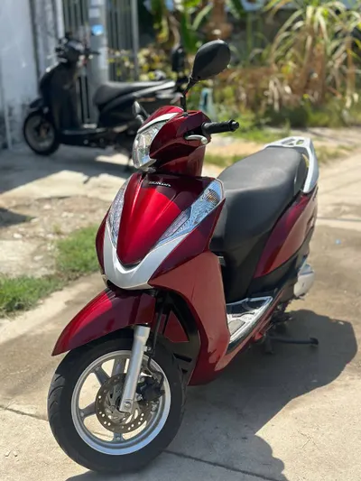 Bán hai chiếc Honda Lead 2 (2014, 2015) – 17 triệu VND mỗi chiếc