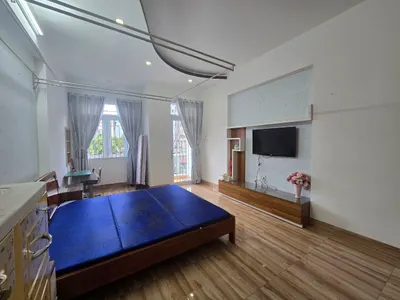 3-спальный дом в аренду в северном Нячанге – 70м², 3 ванные, 1км от пляжа