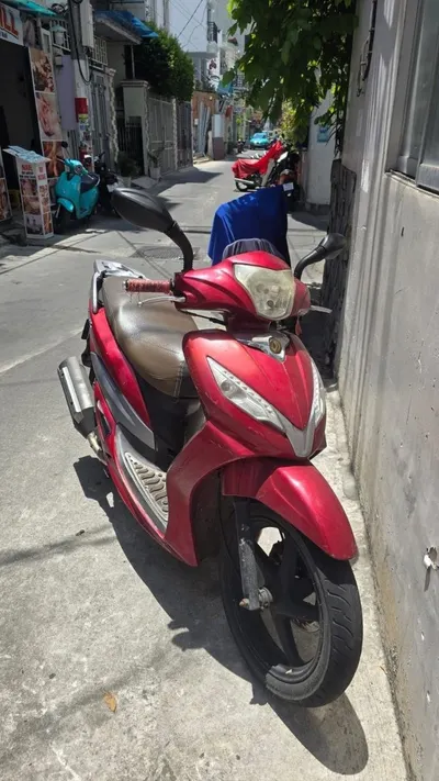 Two SYM Shark 125cc Motorcycles, 2009 – 11M VND