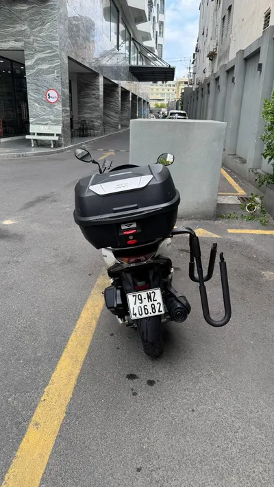 本田 PCX 2018, 125cc — 15 000 公里，状况极佳 — 33 000 000 越南盾