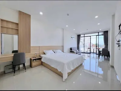 Premium Studio for Rent with Sea View Balcony – Central Nha Trang, 100m from Beach