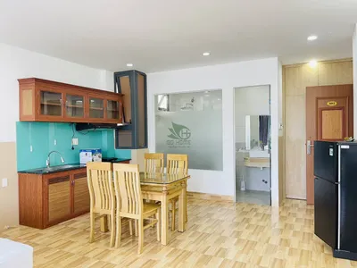 Studio with Balcony and Two Beds in Phuoc Hai
