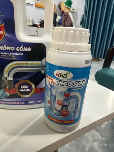 Chất tẩy cạnh ống nước – 50 000 VND mỗi chiếc