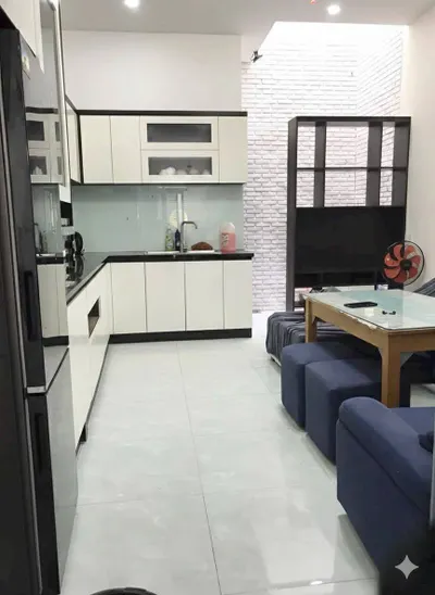 Nhà 4 phòng ngủ cho thuê ở phía nam Nha Trang (Phước Long) – 17 triệu VND/tháng, hợp đồng 12 tháng