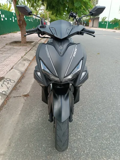 야마하 NVX 155cc 오토바이 판매 – 스마트 키, ABS, 휴대폰 거치대, GPS 추적기, 헬멧 포함