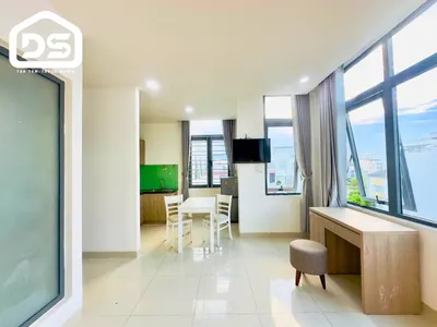 스튜디오 아파트, 30m² – 가구 완비, 주차장, 도시 전망 – 700만 베트남 동/월