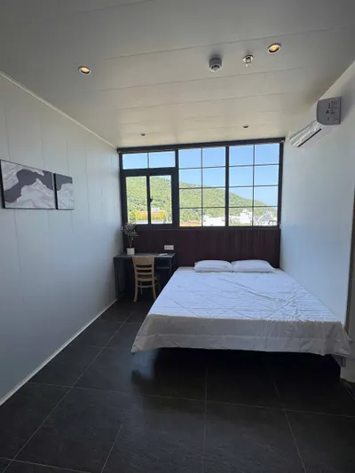 Penthouse Rộng Rãi ở Phía Bắc Nha Trang – 23 triệu ₫/Tháng, Nội Thất, Ban Công & View Thành Phố