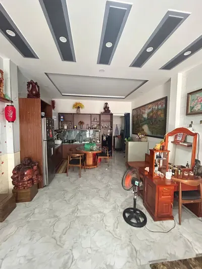 1-Bedroom House for Rent – North of Beach, 800m Away, Furnished