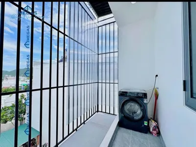 남 냐짱 푸옥롱 스튜디오 렌탈 - 30m², 완전히 가구비치 - 월 750만 VND