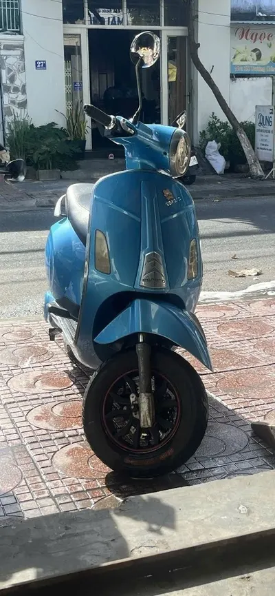 电动自行车 (e-bike) – 45 km/h，新电池和轮胎 – 700 万越南盾