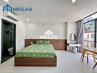 Studio Apartment with Balcony for Rent in ACC Vườn Xoài – Fully Furnished