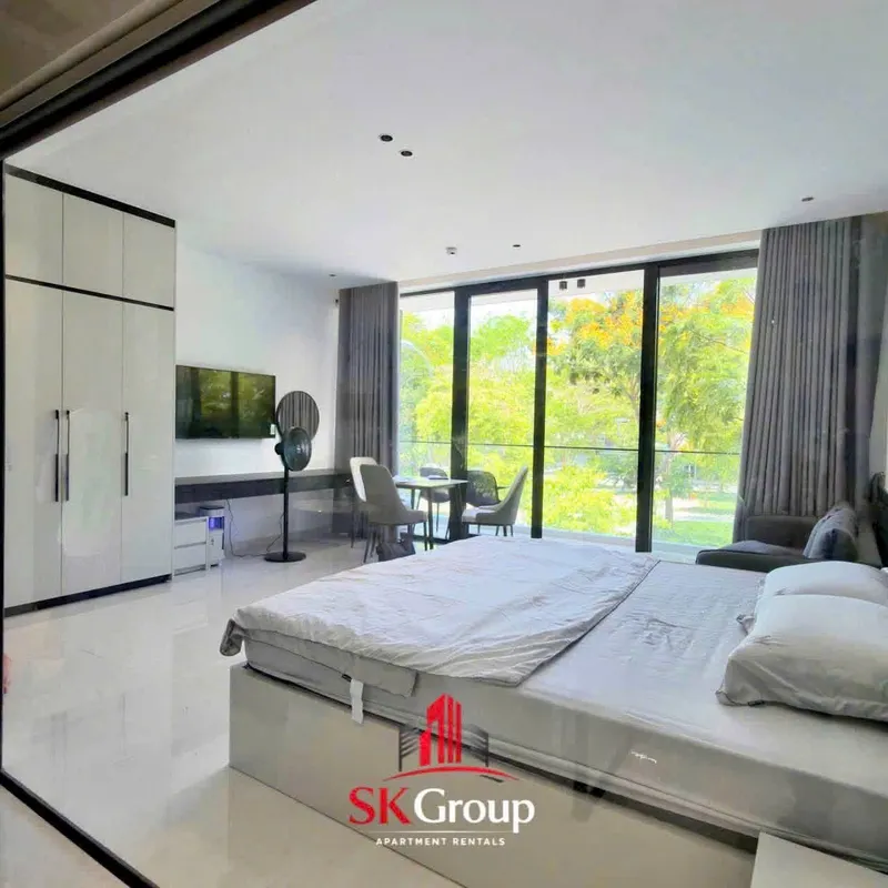Studio with Separate Kitchen & Bathroom in Hà Quang 2 – 13M VND/Month
