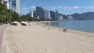 Beach Conditions Update: North Beach, Low Tide, Wind, 1.5m Visibility