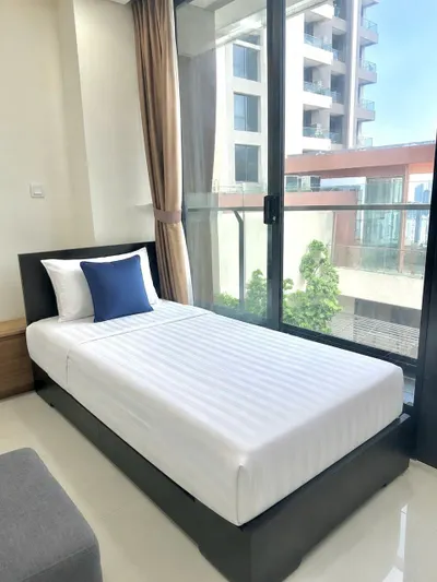 1-Bedroom Apartment in Maple 5★ Complex, Nha Trang City Center – 100m to Beach