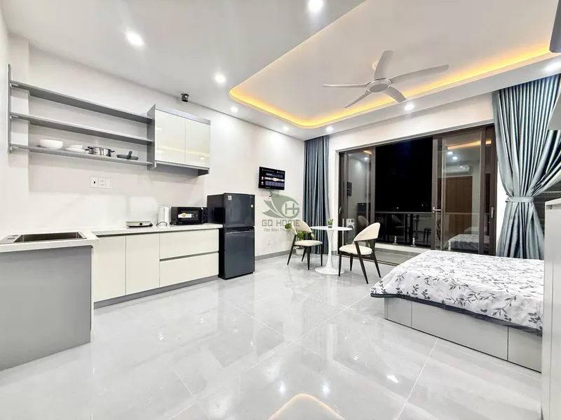 New Studio with Balcony Opposite the Park - Phước Long