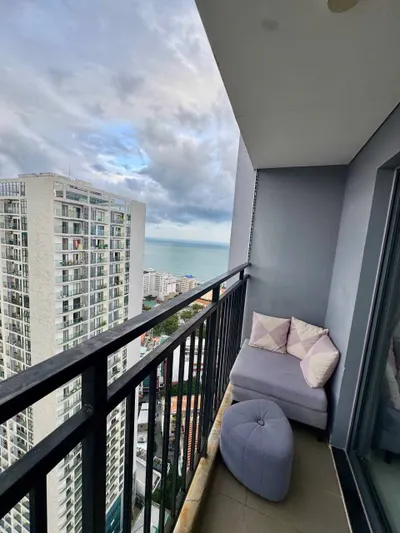 2-Bedroom Apartment for Rent – Gold Coast, South Tower with Sea View