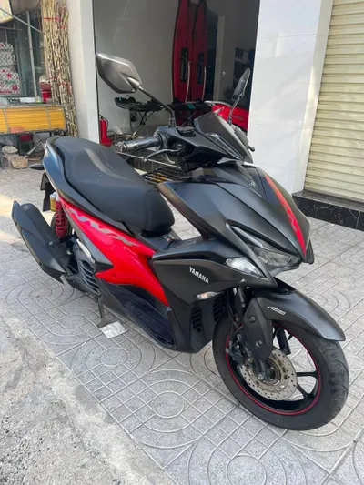 雅马哈NVX 155摩托车，2018年 – 智能钥匙，ABS，定期保养，有证件 – 22,500,000越南盾