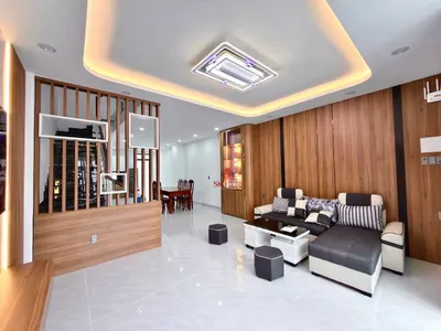 GoldCoast公寓，芽庄市中心，1500万越盾/月，海景