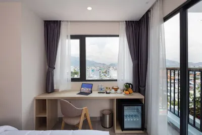 Apartment for Rent – 8th Floor, 5.5M VND/Month + Free Until End of August