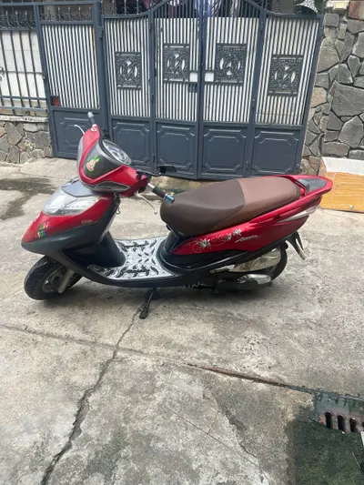 Xe máy Sym Atilla 2011 bán – tình trạng xuất sắc – Blue Book – 3,7 triệu VND