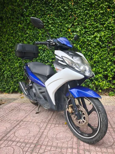 야마하 Nouvo 5 125cc 스쿠터 판매 - 최근 정비됨, 완벽한 상태, Givi 탑박스 포함