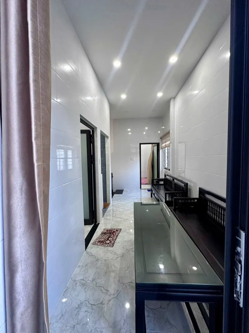 Nhà cho thuê ở phía Bắc Nha Trang – 700m từ bãi biển – 25 triệu VND/tháng — 6/8