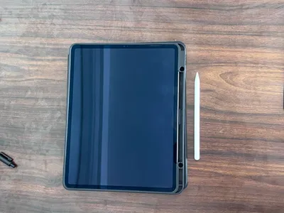 iPad Pro 12.9" 2022 Wi-Fi + Cellular 配 Apple Pencil 2