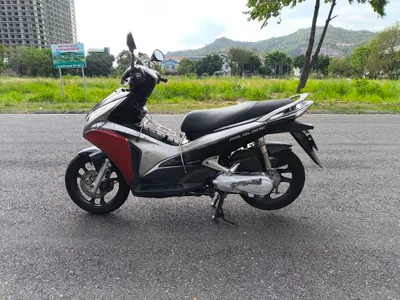 Xe tay ga 110cc – Bảo dưỡng toàn bộ, Thẻ xanh, Khóa bánh xe