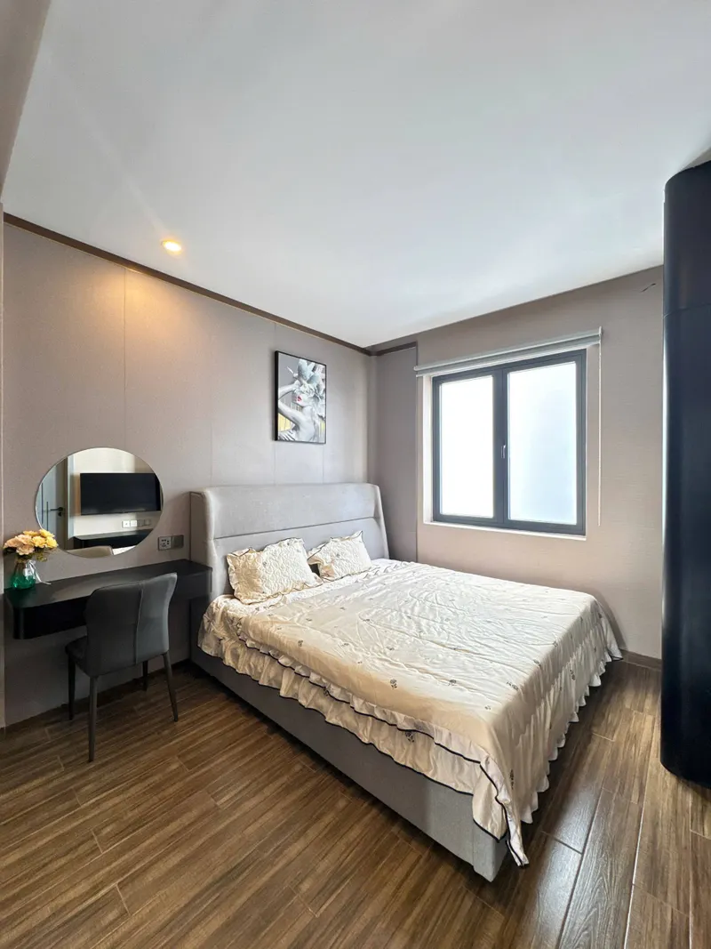 3 间卧室住宅出租，位于 My Gia Urban, The Capella – 270 m²，家具齐全 – 45M VND/月