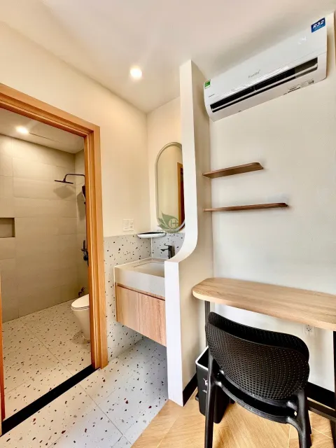 Studio Apartment for Rent by the Sea – Vĩnh Phước near Hòn Chồng Beach – 11M VND/Month