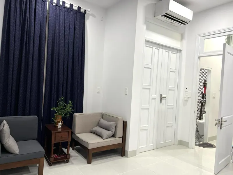 Cho thuê nhà 4 phòng ngủ trên đường Hòn Xện, phía bắc Nha Trang – 25 triệu VND/tháng