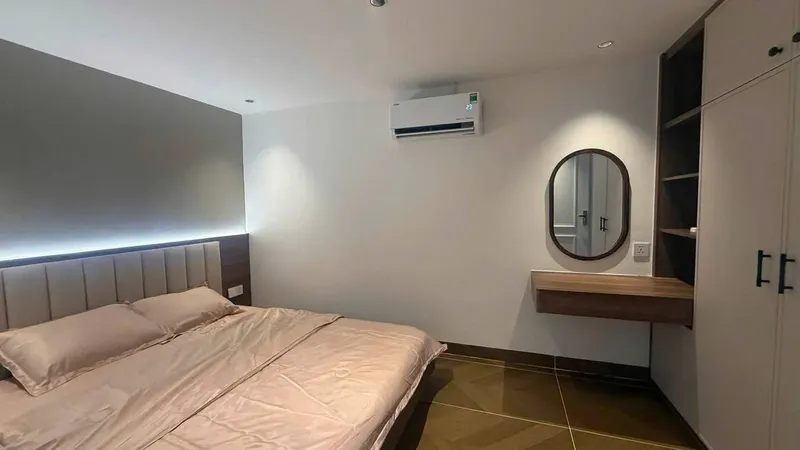 Luxury 2-Bedroom House Near Hòn Chồng Beach – 150 m², Furnished, Pets Allowed