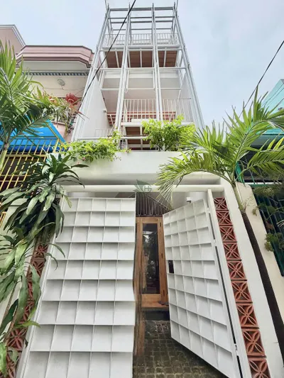 Nhà 2 Phòng Ngủ Được Trang Bị Đầy Đủ Nội Thất tại Lộc Thọ – 3 Phòng Tắm, Sân Thượng, Cho Thuê Tối Thiểu 1 Năm