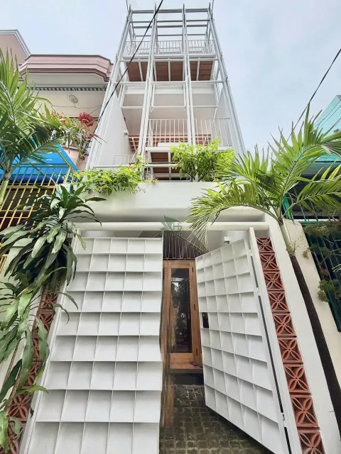 2-Bedroom Furnished House in Loc Tho – 3 Bathrooms, Terraces, 1-Year Minimum Lease
