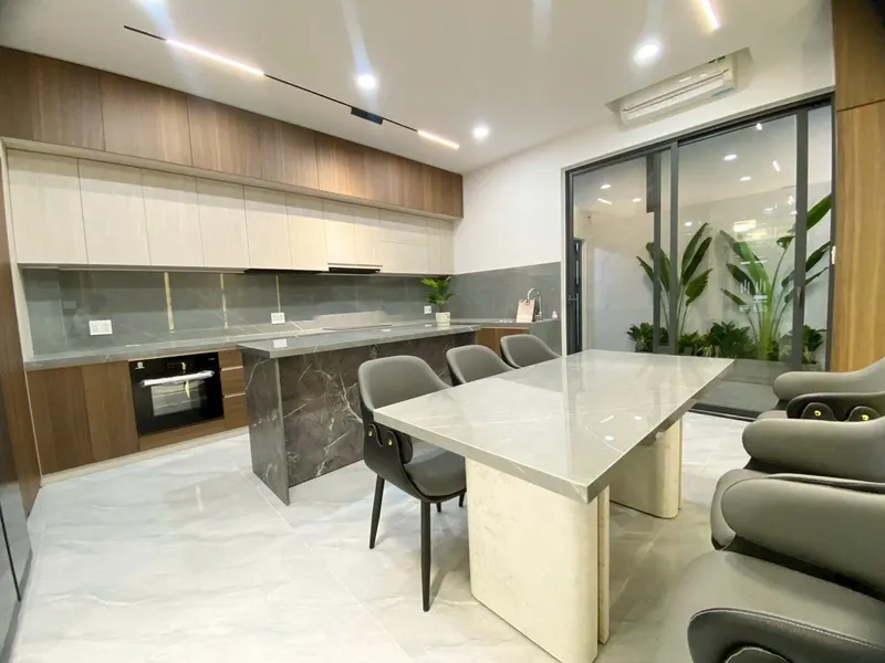 Nhà cho thuê 3 tầng ở khu vực Mỹ Gia, Nam Nha Trang – 100 m², đầy đủ nội thất, sân thượng – 35 triệu VND/tháng — 4/8