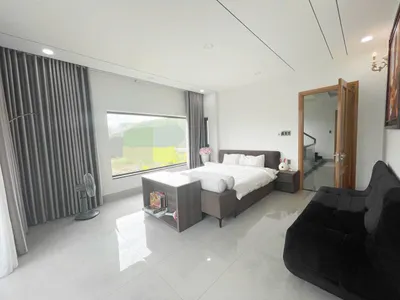 Biệt thự 3 tầng cho thuê tại Khu Vĩnh Thái - Phía tây Nha Trang