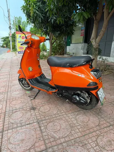 Vespa 스쿠터 1998년식 - 이탈리아 디자인, 최상의 상태 - 8,000,000 ₽