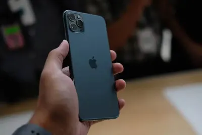 iPhone 11 Pro Max for sale, 100% battery — 2/2