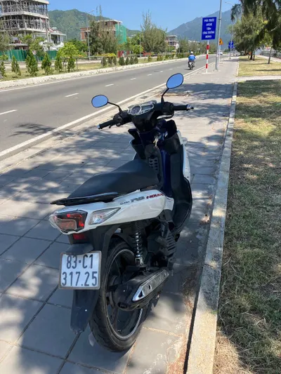 Yamaha Nouvo 6 scooter (2016) for sale, 12M VND — 5/5