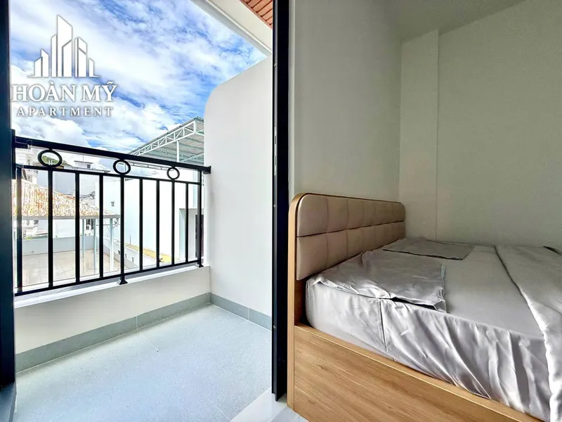 Brand-new furnished apartment for rent, Cao Văn Bé