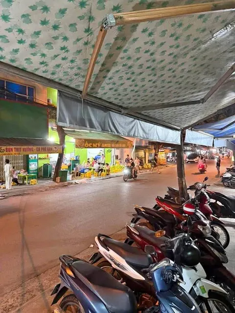 Street-front house for rent on Lương Định Của, 12M VND/month
