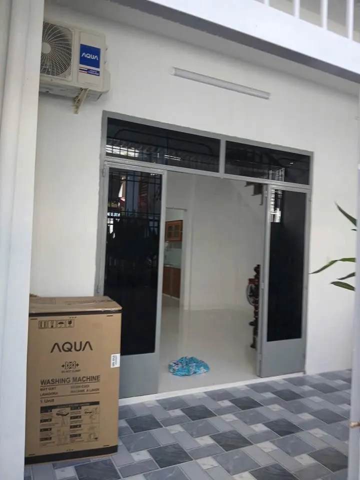 Furnished house near Hon Chong for rent, 10M VND/month — 5/10
