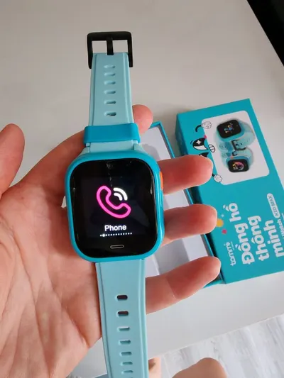 New kids' GPS smartwatch for sale — 3/6