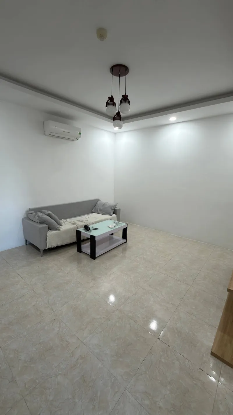 2-bedroom apartment for sublet, city centre near bridge, 13M VND/month — 7/8